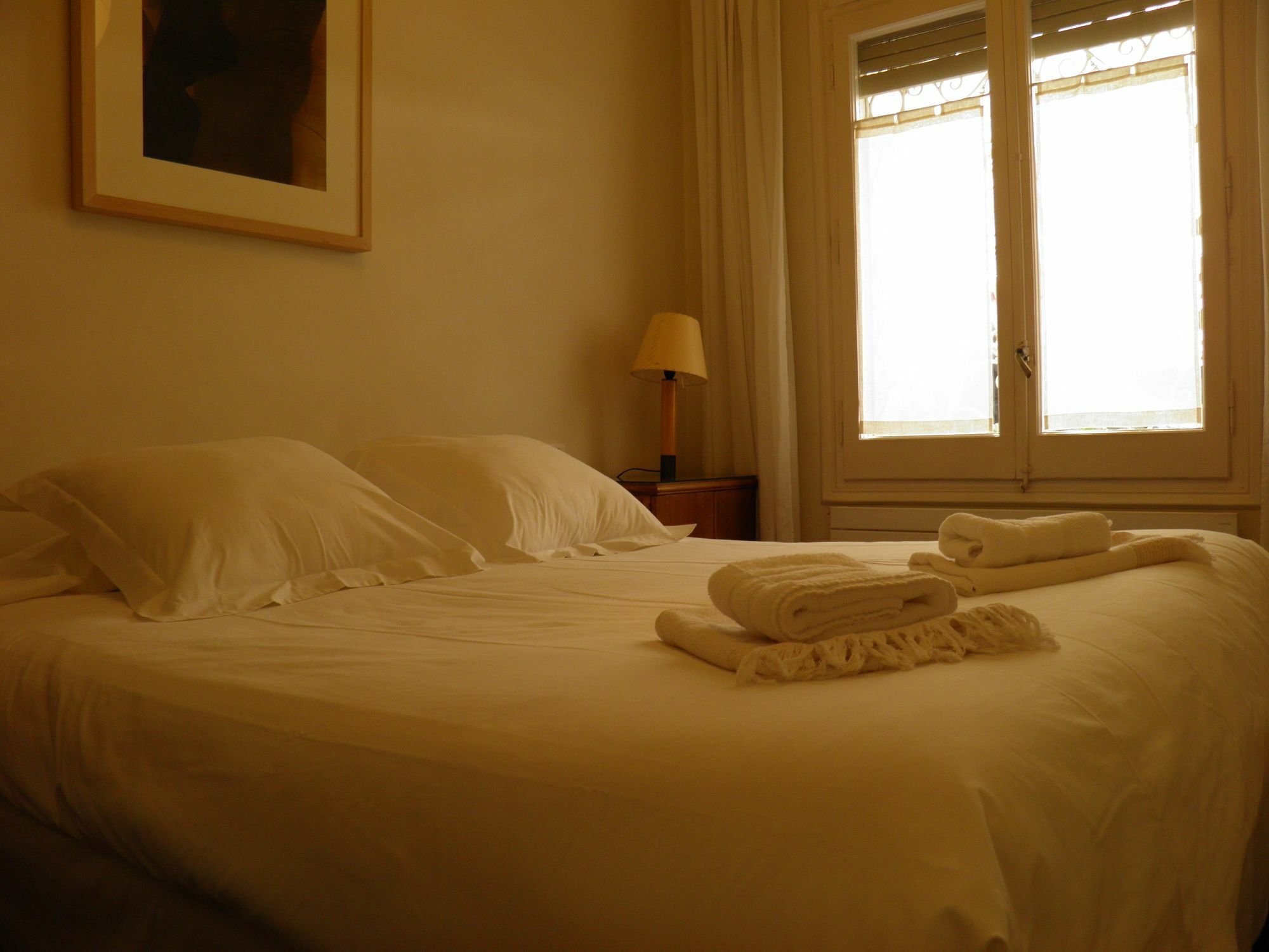 Suitur Courtyard Apartment バルセロナ エクステリア 写真